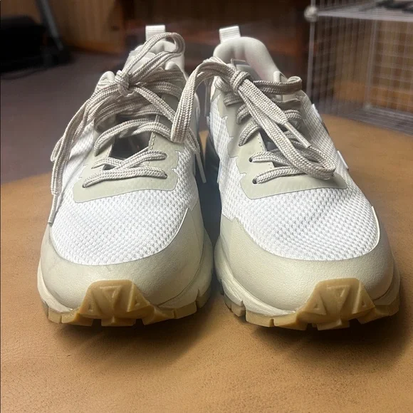 VEJA DEKKAN ALVEOMESH GRAVEL ICE SIZE 9 - Picture 4 of 13